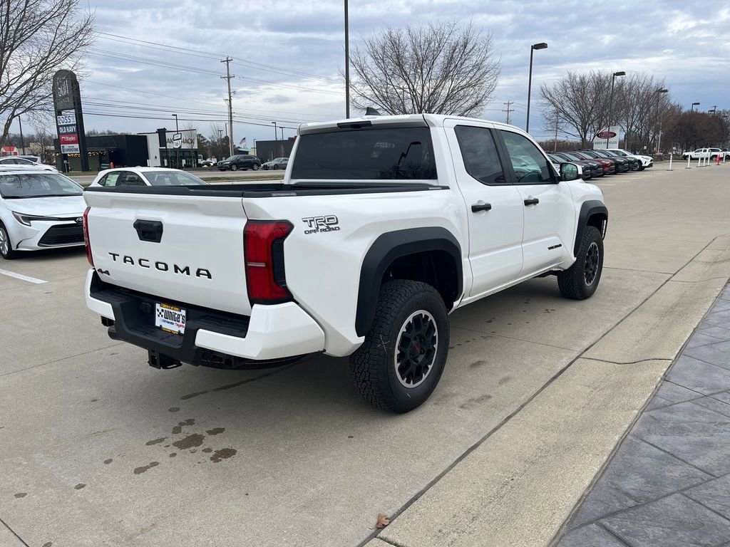 New 2025 Toyota Tacoma TRD Off-Road AWD/4WD image 5