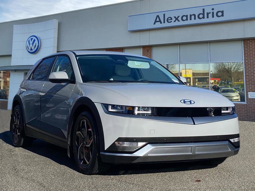 Used 2023 Hyundai Ioniq 5 SEL w/ Cargo Package image 1