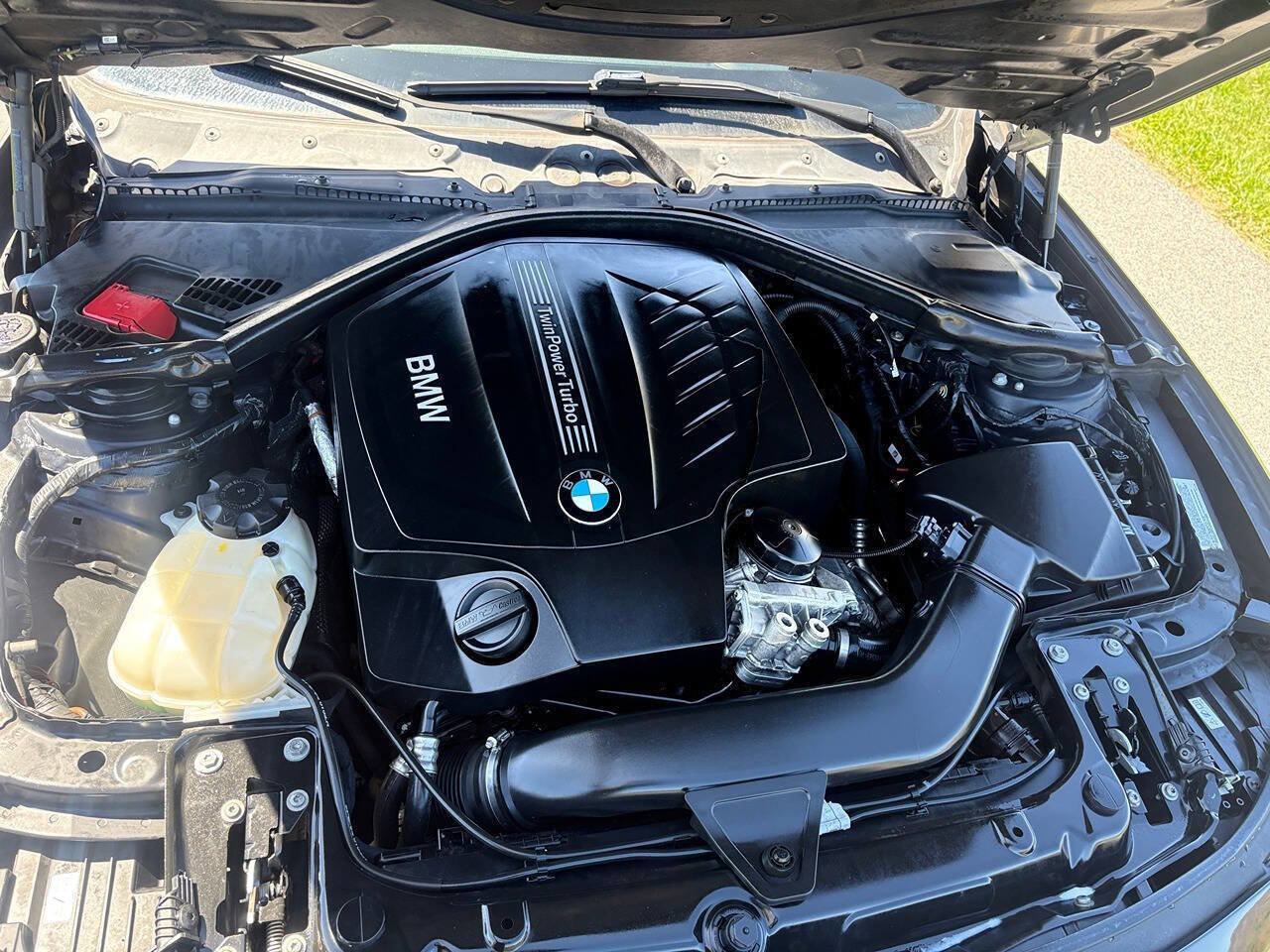 Used 2013 BMW 335i xDrive Sedan AWD/4WD image 20