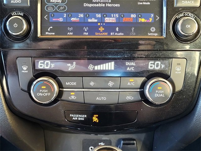 Used 2022 Nissan Rogue Sport SV image 25