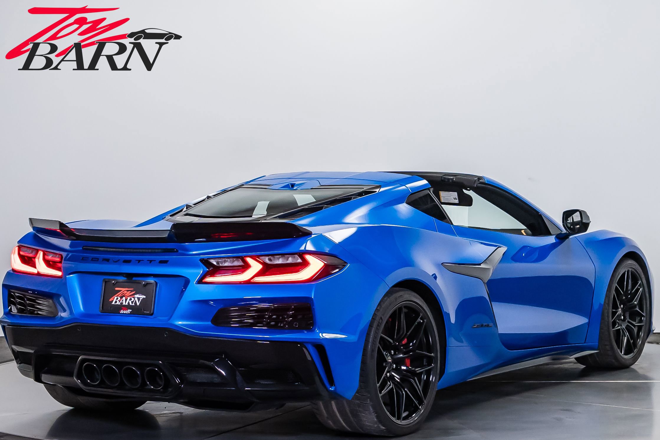Used 2025 Chevrolet Corvette Z06 image 5