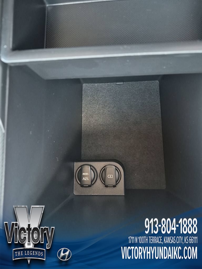 Used 2025 Hyundai Palisade SEL FWD image 25