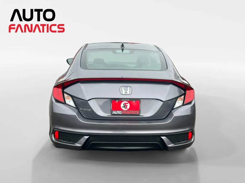 Used 2019 Honda Civic EX image 4