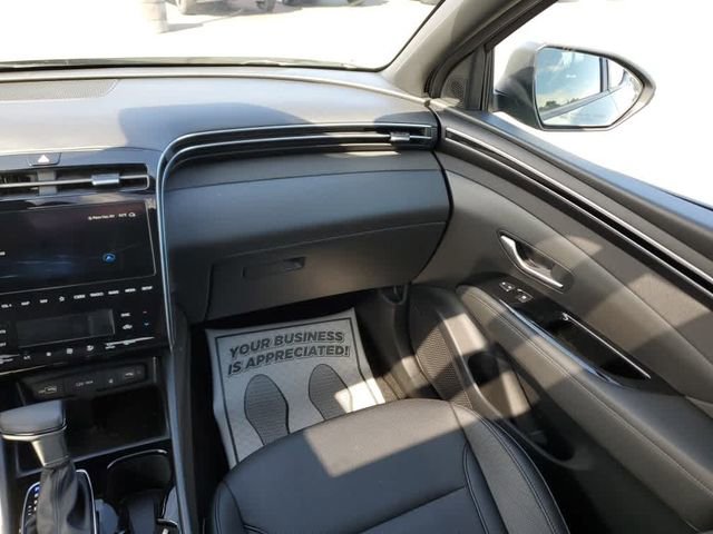 Used 2024 Hyundai Santa Cruz Limited AWD/4WD image 16