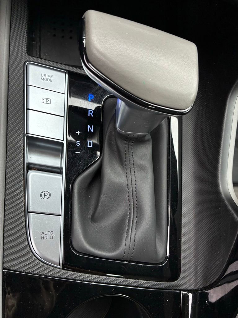 Used 2023 Hyundai Elantra SEL w/ Convenience Package FWD image 29