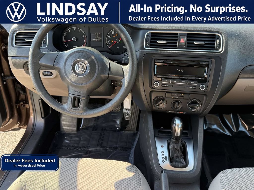 Used 2013 Volkswagen Jetta S FWD image 10