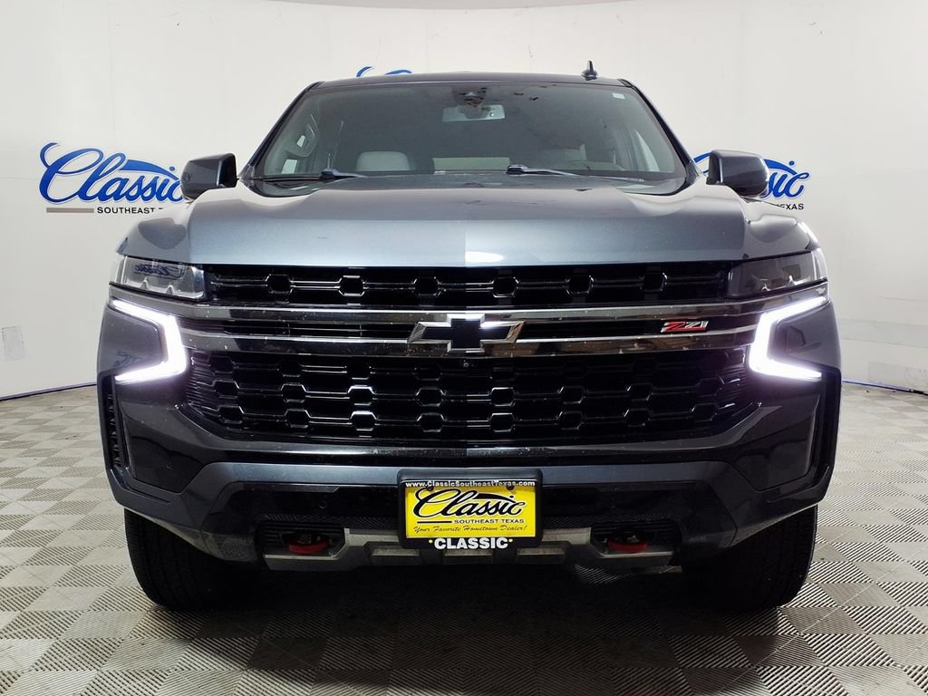 Used 2021 Chevrolet Tahoe Z71 w/ Luxury Package AWD/4WD image 3