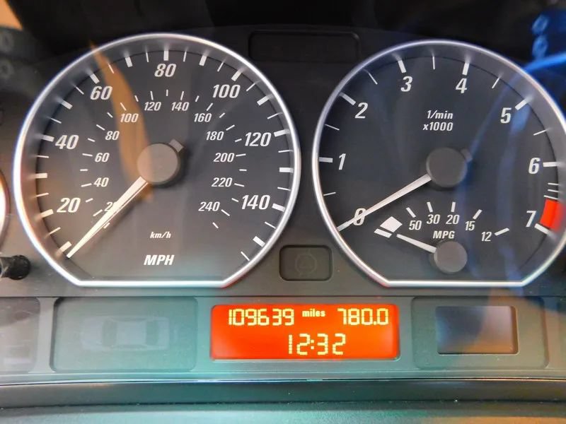 Used 2006 BMW 330Ci Convertible RWD image 26