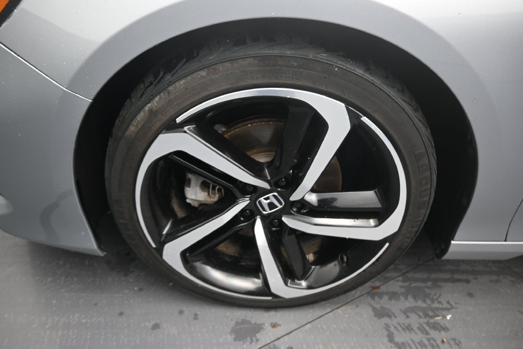 Used 2022 Honda Accord Sport image 9