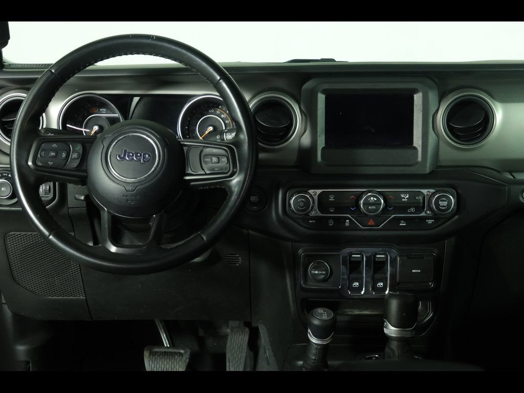 Used 2021 Jeep Wrangler Sport AWD/4WD image 14