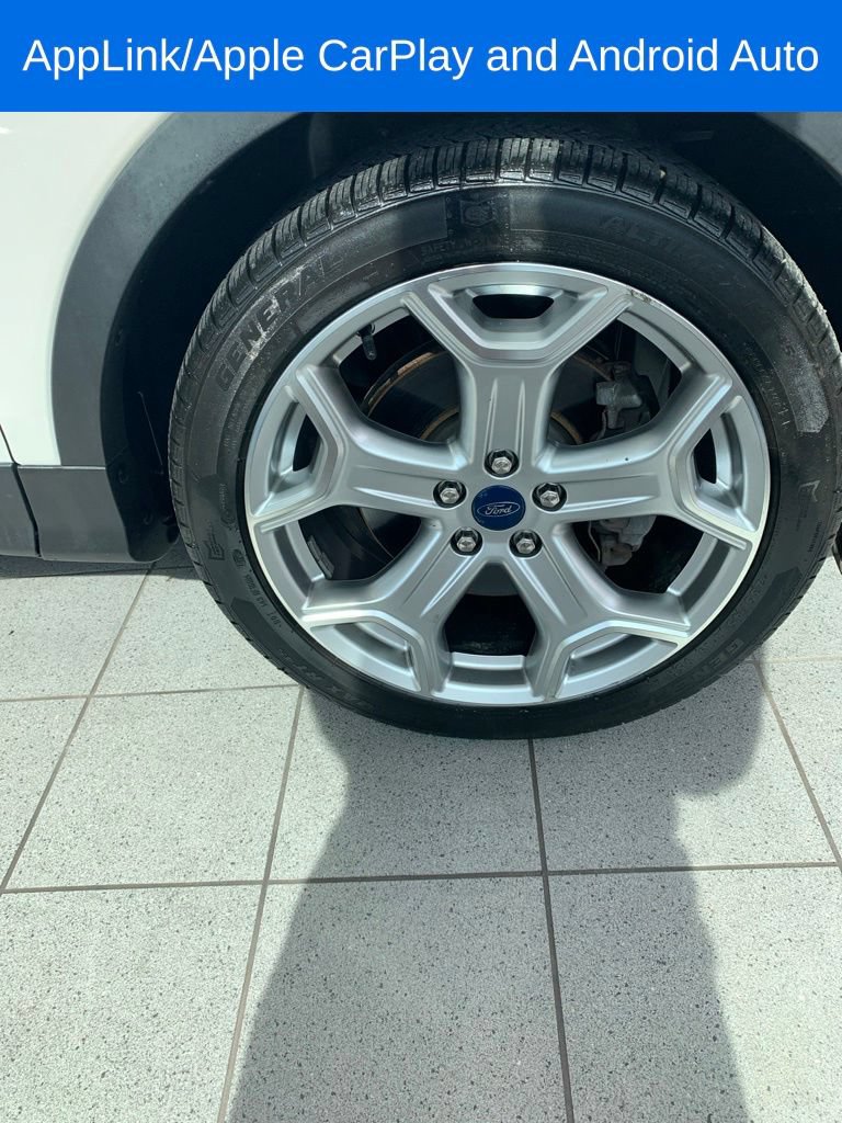 Used 2019 Ford Escape Titanium AWD/4WD image 16