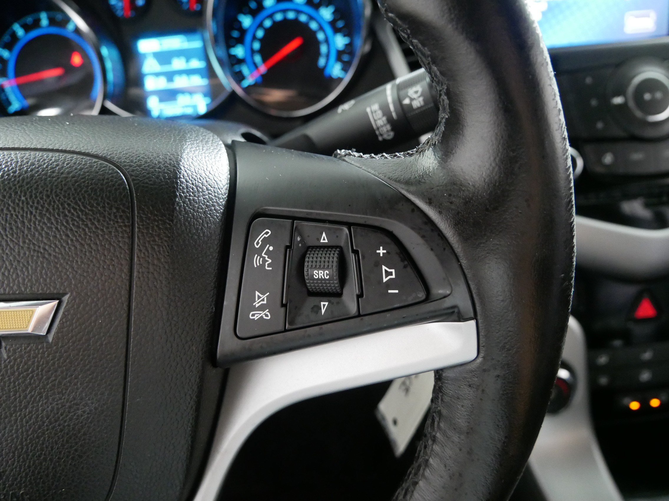 Used 2014 Chevrolet Cruze LT w/ RS Package FWD image 28