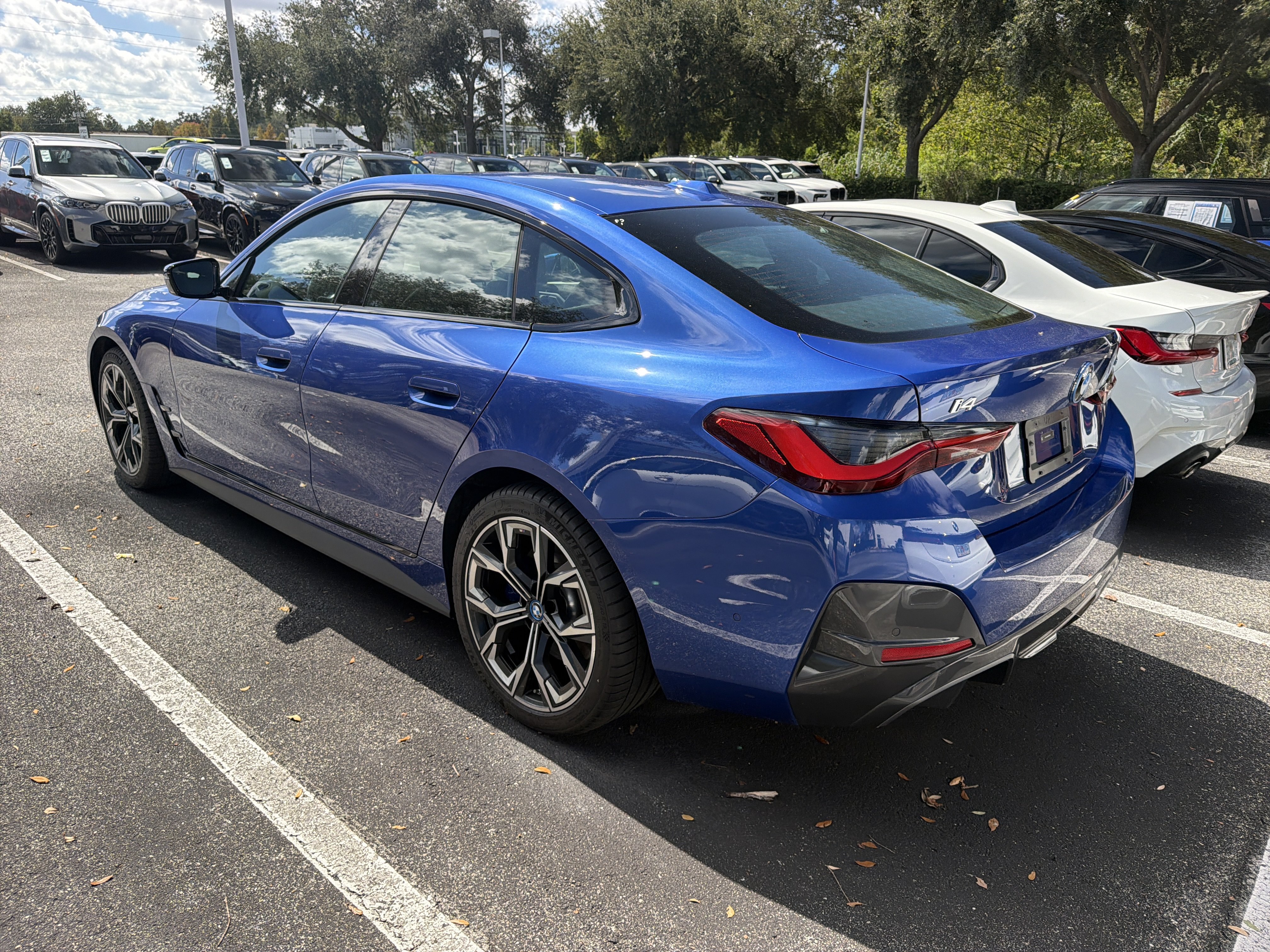 Certified 2024 BMW i4 eDrive40 w/ M Sport Package RWD image 3
