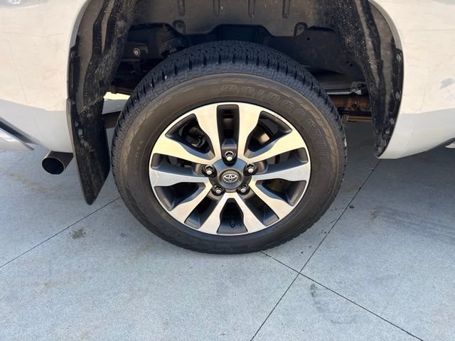 Used 2020 Toyota Tundra Limited w/ Limited Premium Package AWD/4WD image 10