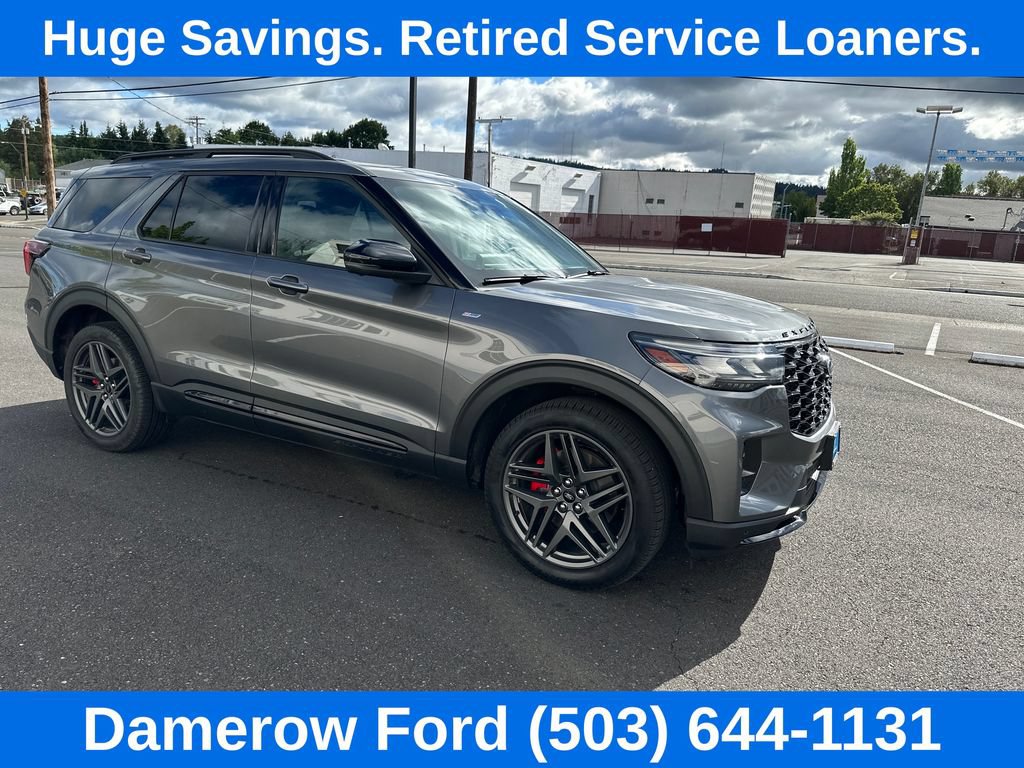 Used 2026 Ford Explorer ST-Line w/ ST-Line Street Pack AWD/4WD image 9
