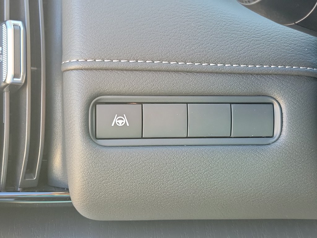 New 2026 Nissan Armada SV AWD/4WD image 30