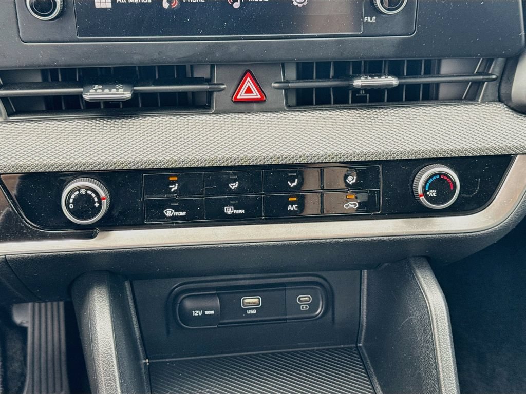 Certified 2023 Kia Sportage LX AWD/4WD image 18