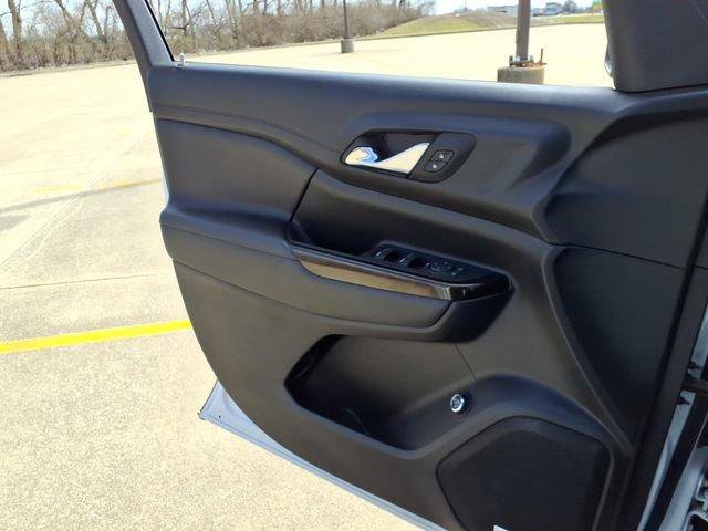 Used 2023 GMC Acadia AT4 image 15