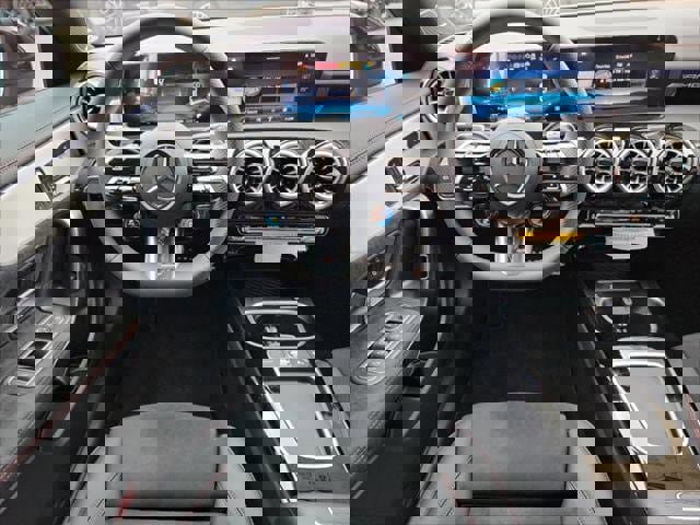 New 2025 Mercedes-Benz CLA 35 AMG 4MATIC image 19