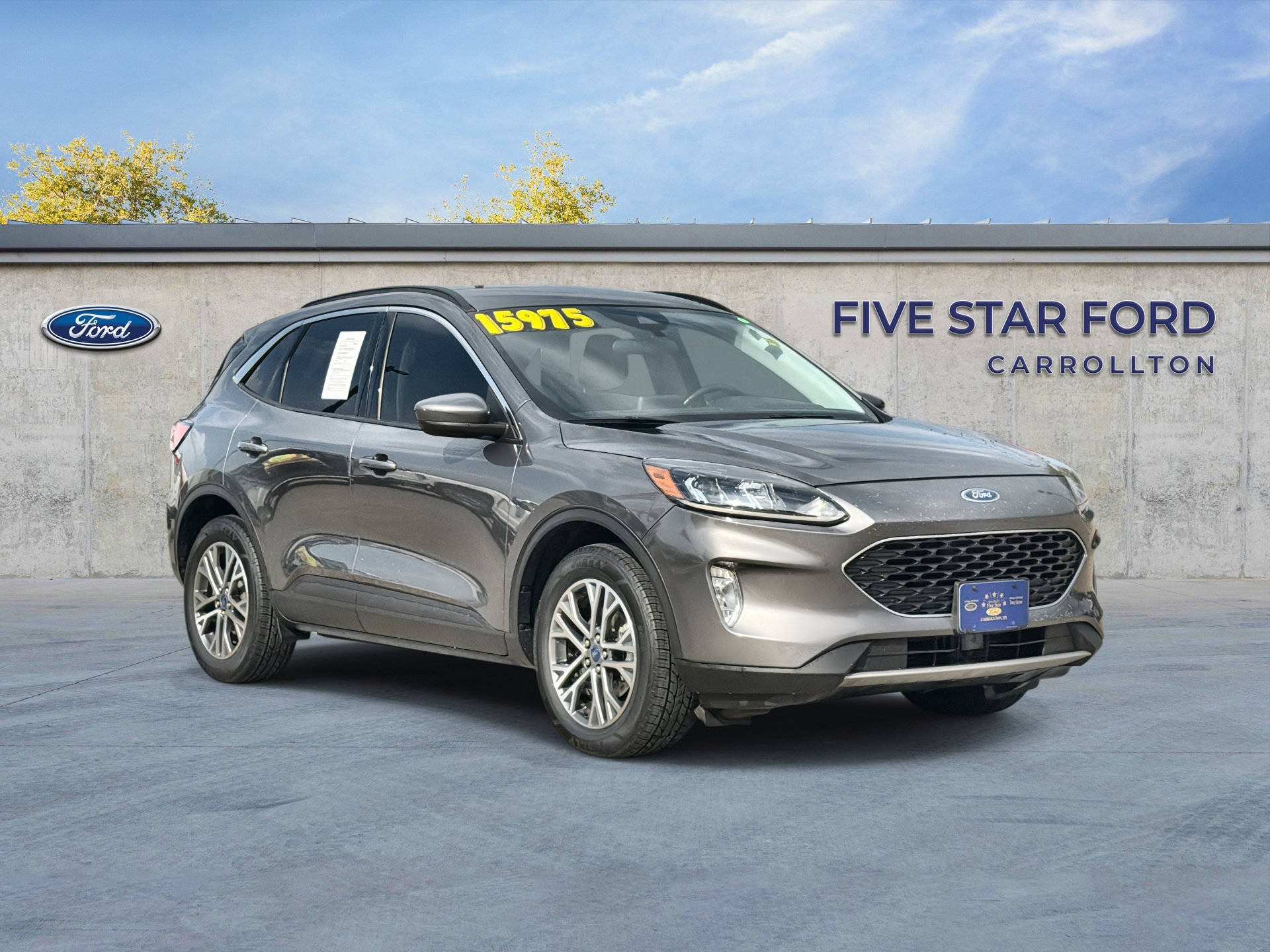 Certified 2021 Ford Escape SEL AWD/4WD image 1