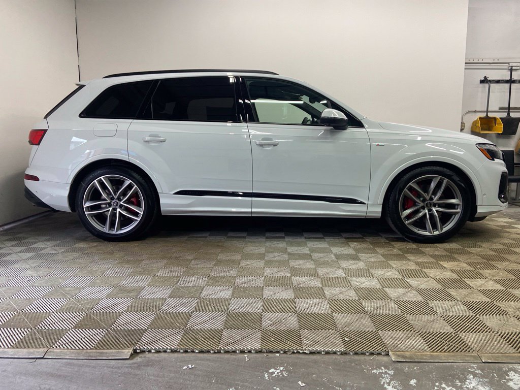 New 2026 Audi Q7 3.0T Prestige AWD/4WD image 3