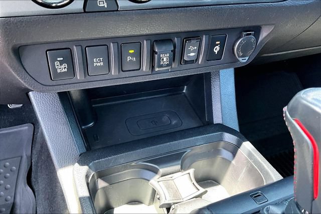 Used 2019 Toyota Tacoma TRD Pro AWD/4WD image 16