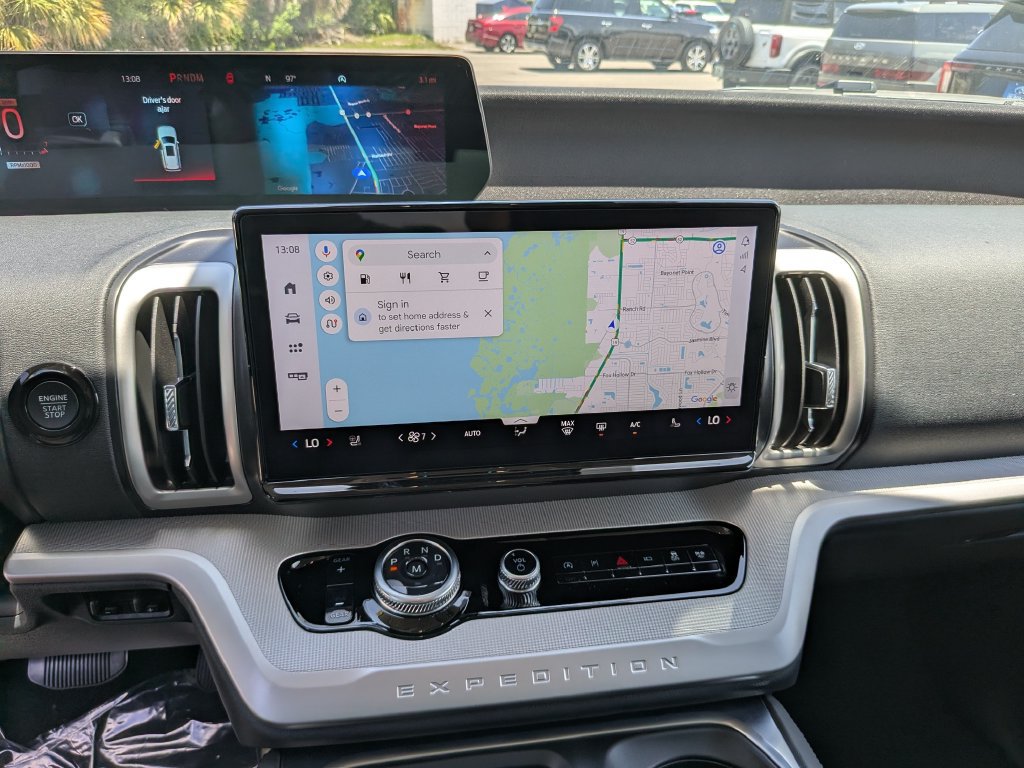 New 2027 Ford Expedition Active RWD image 21