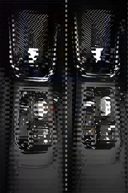 Used 2025 BMW X3 xDrive30i w/ Convenience Package image 30