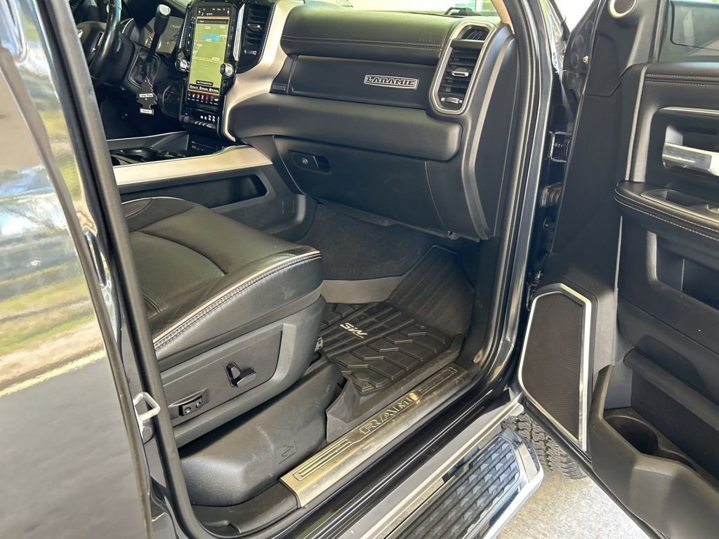 Used 2019 RAM 2500 Laramie image 27