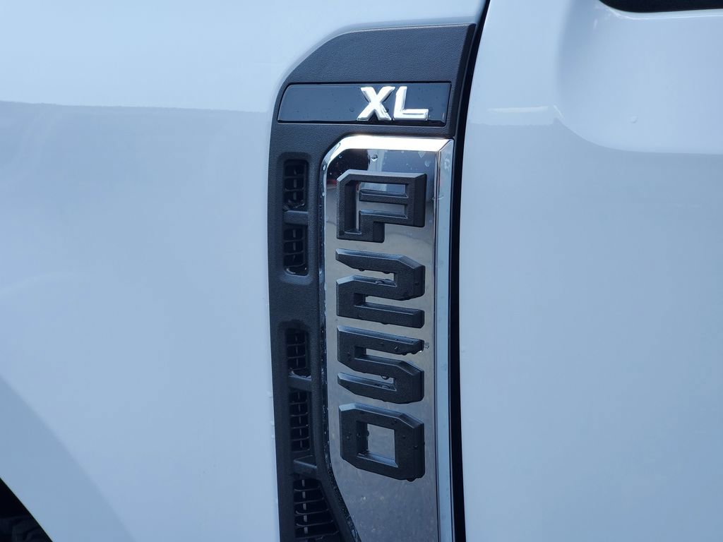 New 2026 Ford F250 XL w/ XL Off-Road Package image 30