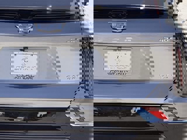 New 2026 Cadillac Optiq Luxury 2 image 5