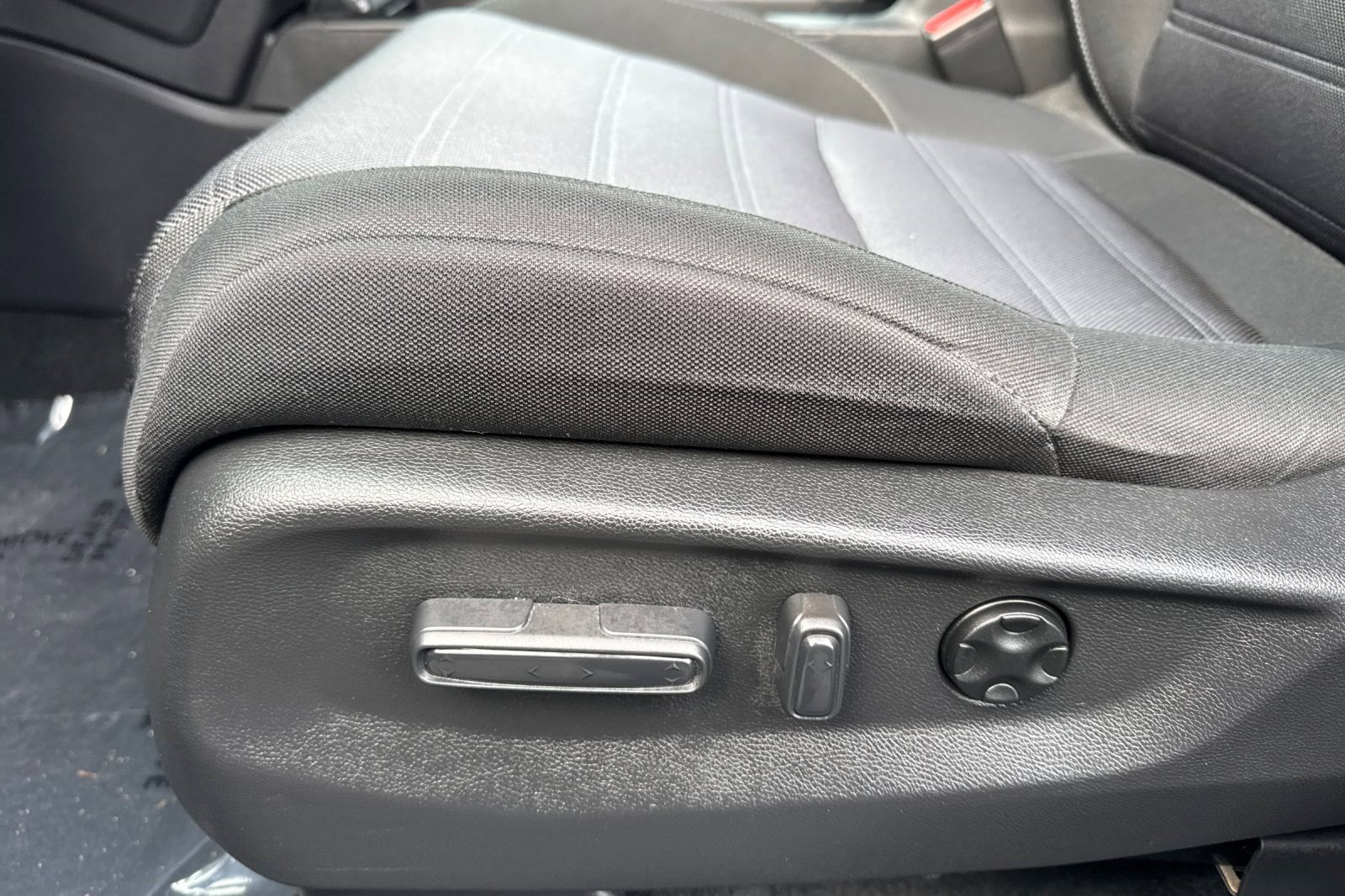 Used 2021 Honda CR-V EX image 14