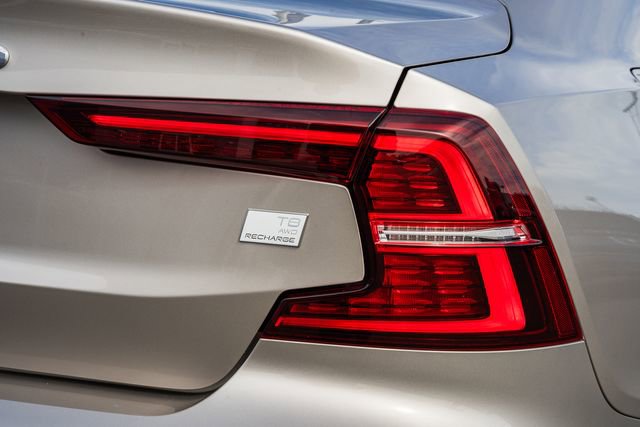 Certified 2023 Volvo S60 T8 Ultimate image 8