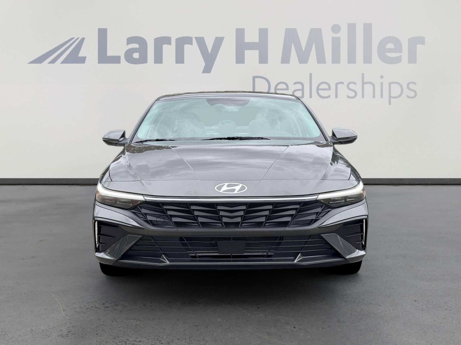 New 2026 Hyundai Elantra Limited FWD image 12