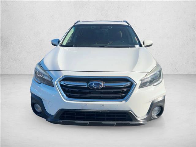 Used 2018 Subaru Outback 3.6R Touring w/ Popular Package #3 image 2