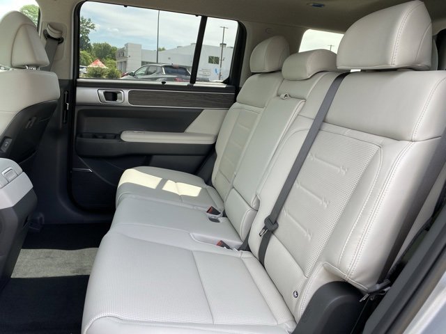 Used 2024 Hyundai Santa Fe Limited image 36