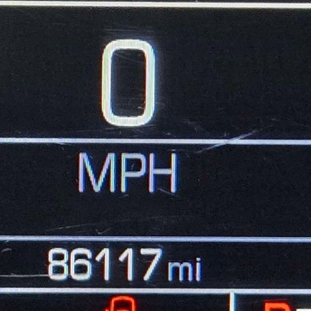 Used 2018 GMC Canyon SLE w/ SLE Convenience Package image 17