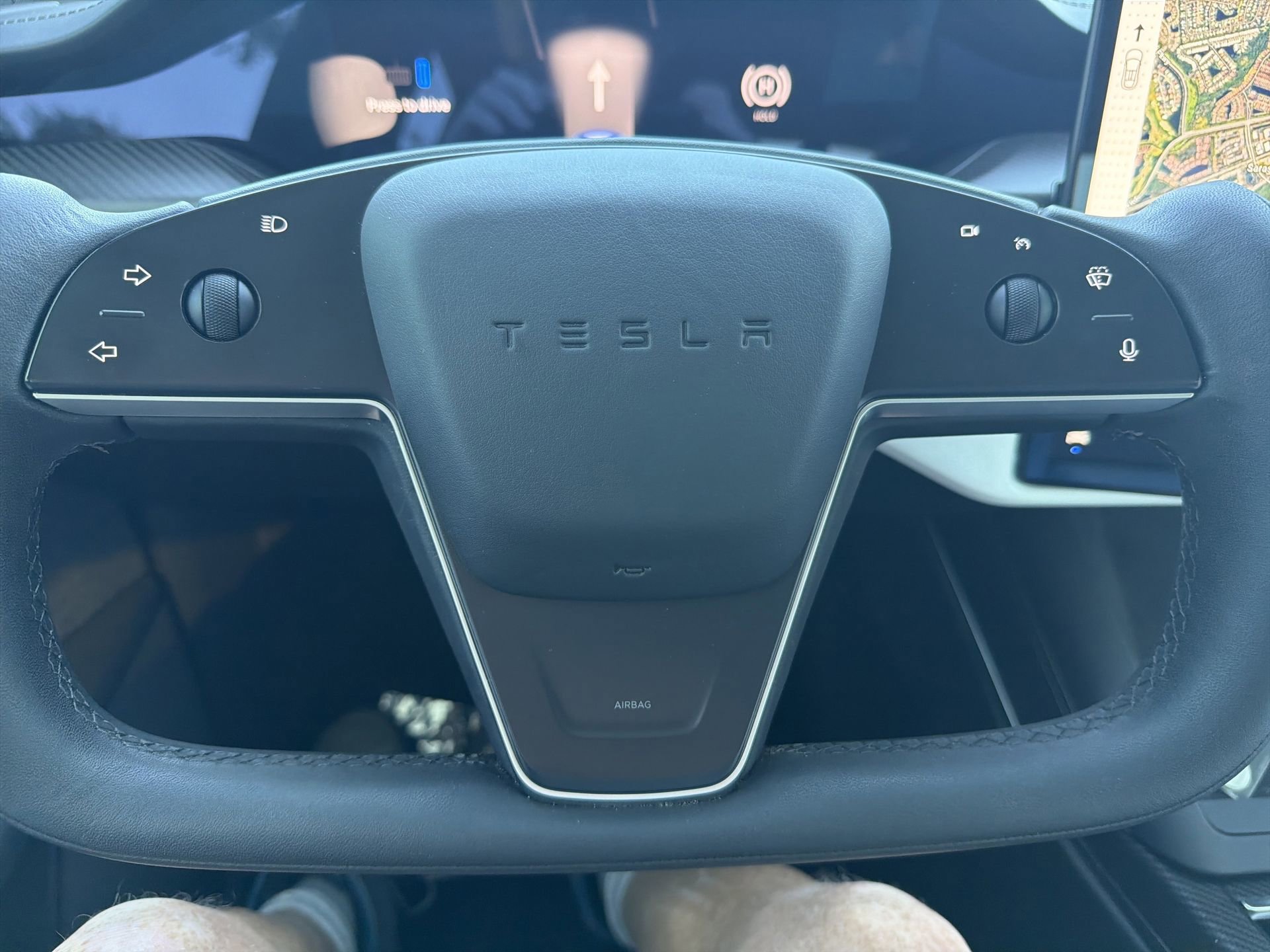 Used 2023 Tesla Model X Plaid image 27