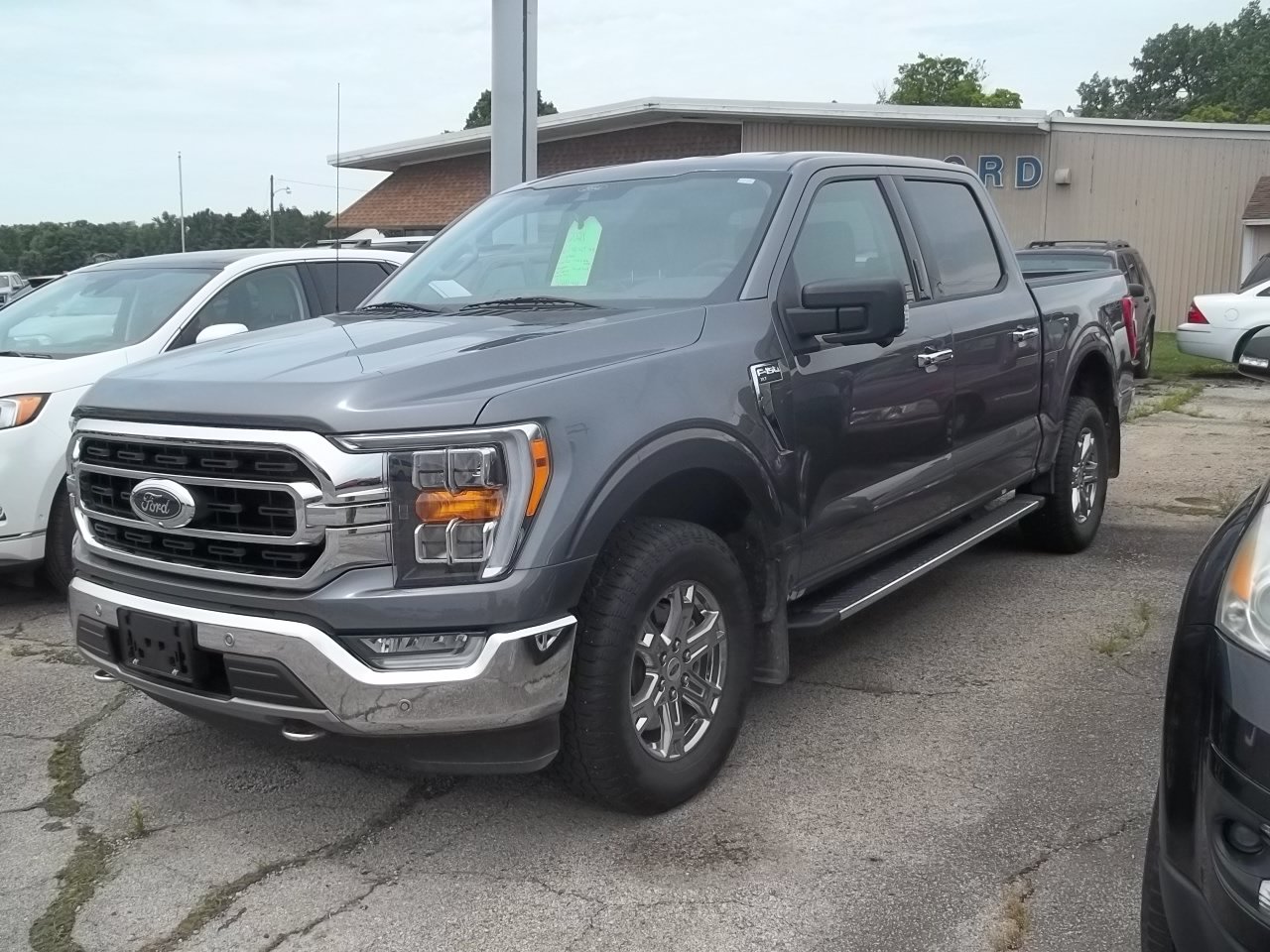 Used 2021 Ford F150 XLT w/ Equipment Group 302A High AWD/4WD image 2