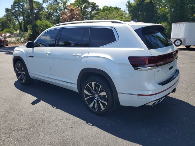 Used 2025 Volkswagen Atlas SEL Premium R-Line AWD/4WD image 4