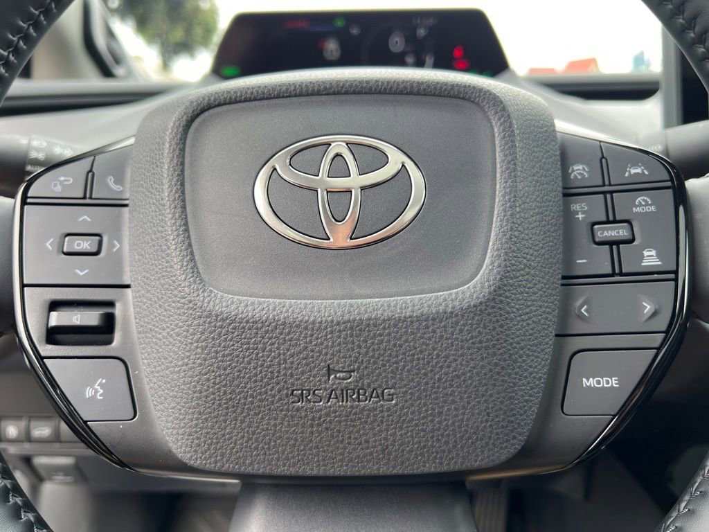 Used 2024 Toyota Prius Limited AWD/4WD image 36