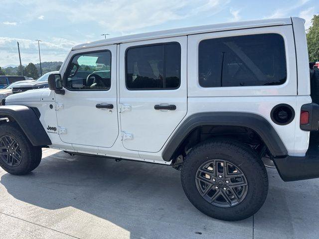 New 2025 Jeep Wrangler Sport S image 9