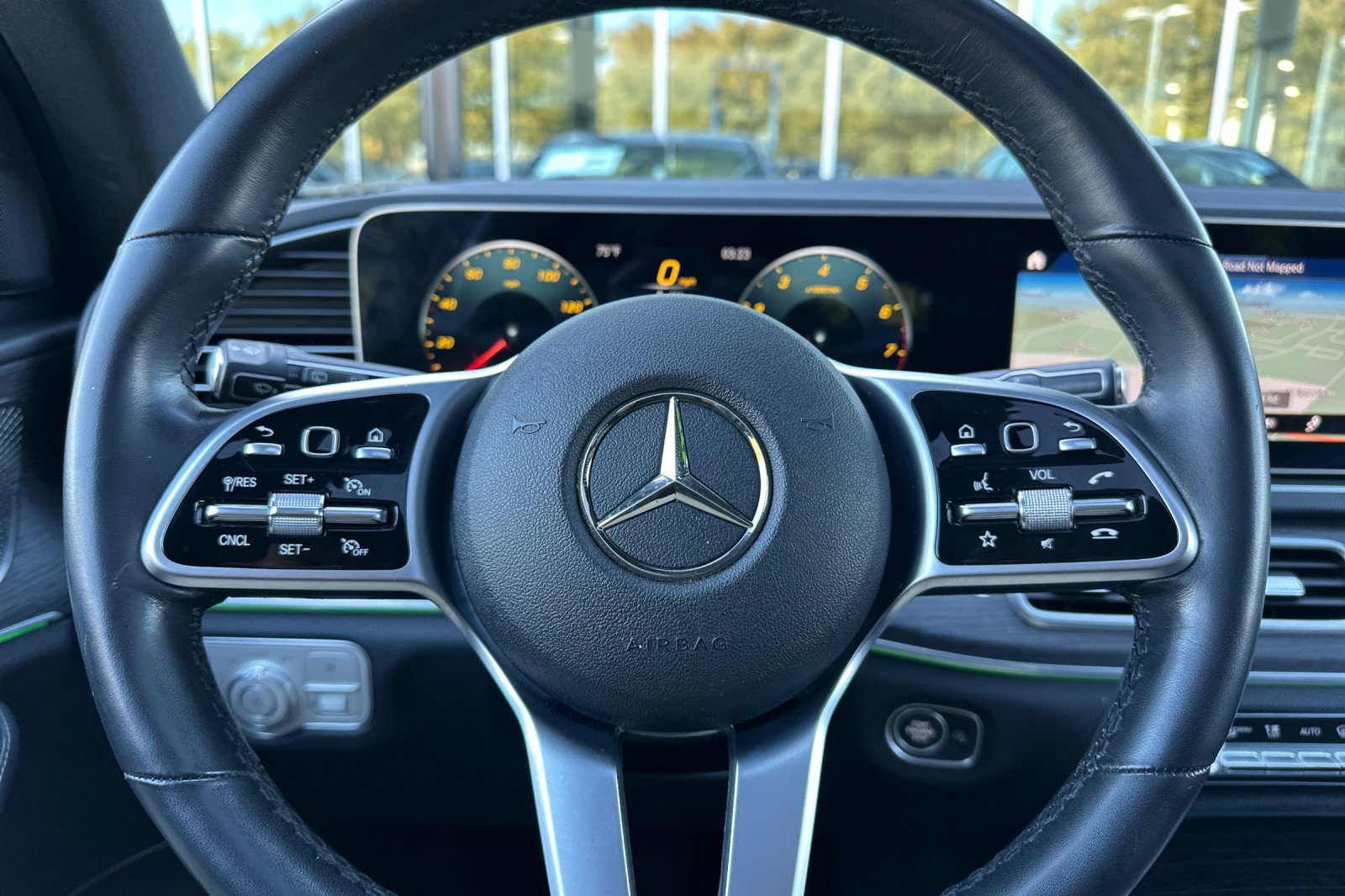 Certified 2022 Mercedes-Benz GLE 350 4MATIC w/ Premium Package image 24