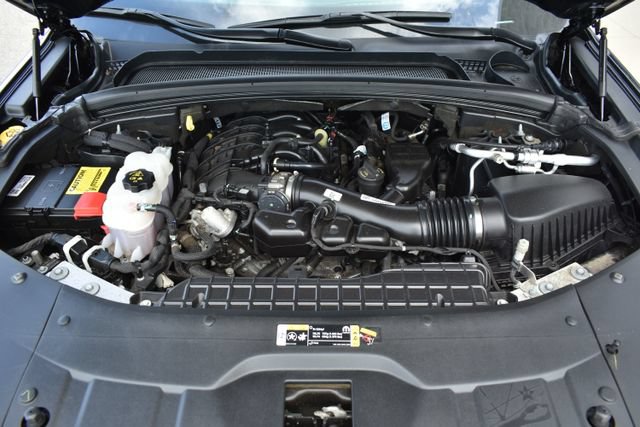 Used 2023 Jeep Grand Cherokee Limited AWD/4WD image 51