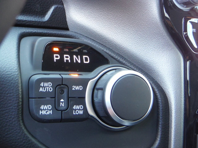 New 2027 RAM 1500 4x4 Crew Cab image 33
