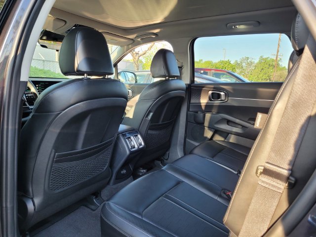 New 2026 Kia Sorento S w/ S Panoramic Sunroof Package FWD image 7