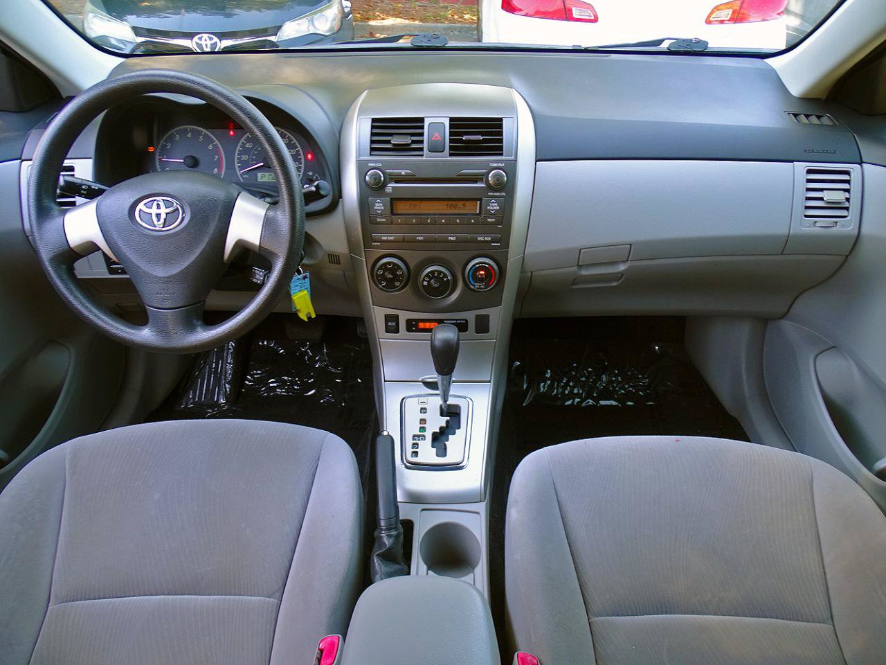 Used 2011 Toyota Corolla LE FWD image 21