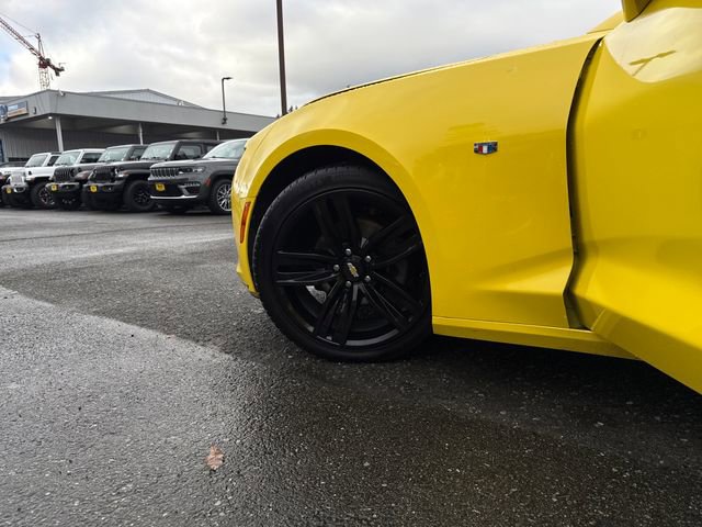 Used 2017 Chevrolet Camaro LT w/ RS Package image 28