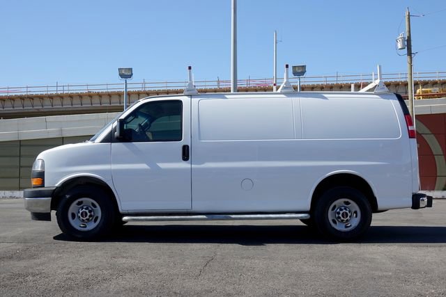 Used 2017 GMC Savana 2500 2500 image 10