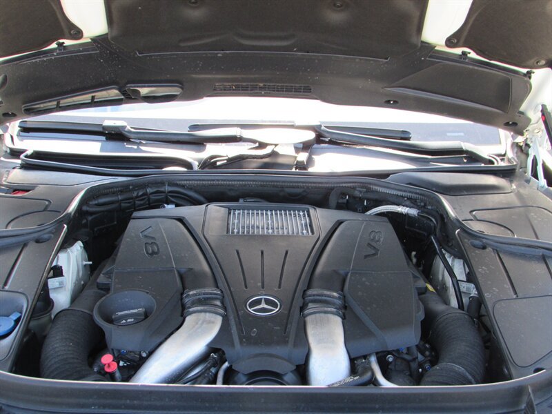 Used 2017 Mercedes-Benz S 550 Sedan image 30